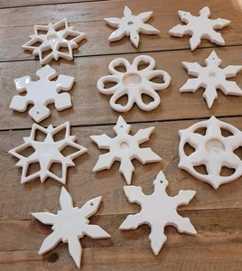 Fiocco di Neve in Ceramica Addobbi Natalizi Lucidi Set di 11 - Foto 1 di 2