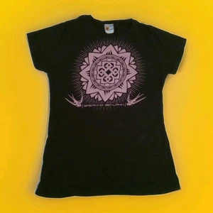 T-shirt girocollo Breaking Benjamin Bay Island donna media nera vintage Y2K - Foto 1 di 4