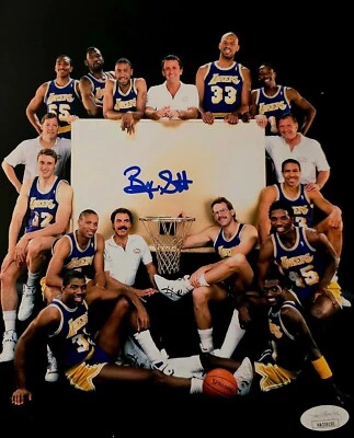 FOTO 8X10 FIRMADA POR BYRON SCOTT "LAKER GREAT" CERTIFICADO DE AUTENTICIDAD JSA Showtime Foto 1 de 2
