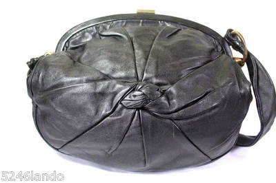   Bolso clutch pequeño de cuero napa claro negro vintage MARNI Italia  Foto 1 de 2