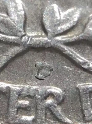 1964-D WASHINGTON QUARTER - CUD/DIE CHIP OVER MM - SEE PICS - INV#5866 - Image 1 of 4