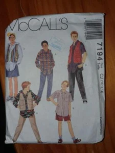 McCall's Sewing pattern No 7194 Boy's shirt, lined vest, pull-on shorts and used - Bild 1 von 2