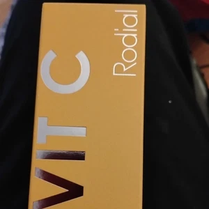 Rodial Vit C Papaya Enzyme Scrub 2.36 fl oz/70ml Full Size Sealed NIB - Picture 1 of 2