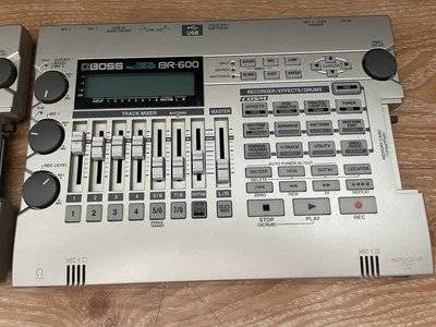 Boss BR-600 Digital Multitrack Recorder Built In Mics Effects Battery Operated - Image 1 of 4