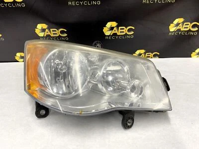 Conjunto de faros halógenos para pasajero derecho Chrysler Town & Country 2008-2016 Foto 1 de 4
