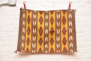 ATQ Tappeto Navajo Nativi Americani Indiani Tessuto RIGHE Ampie Rovine Tessitura 31x23- - Foto 1 di 12