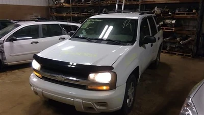 Fuse Box Engine Fits 06 ENVOY 859660 - Image 1 of 4