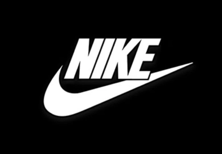 男子 Nike 80 件 T 恤 批量 多种颜色、尺寸和样式 — 第 1/1 张图片