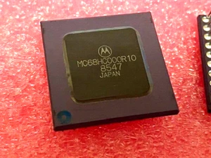 MC68HC000R10 VINATAGE MOTOROLA NEW RARE - Picture 1 of 6