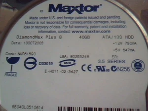 Hard Drive IDE Maxtor E-H011-02-3427 DiamondMax Plus 8 40GB NAR61590 80293248 - Picture 1 of 4