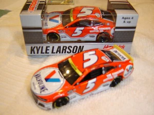  2021 KYLE LARSON #5 VALVOLINE BRISTOL RACED WIN 1/64 Action Lionel IN STOCK - Picture 1 of 2