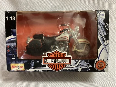 Литой мотоцикл Maisto 1997 Harley Davidson Heritage Springer 1:18, G7 - Изображение 1 из 4