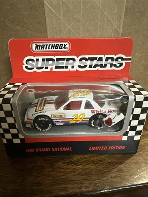 MATCHBOX #29 PHIL PARSONS NASCAR NIB 1993 WHITE ROSE COLLECTIBLE WINSTON CUP - Image 1 of 3