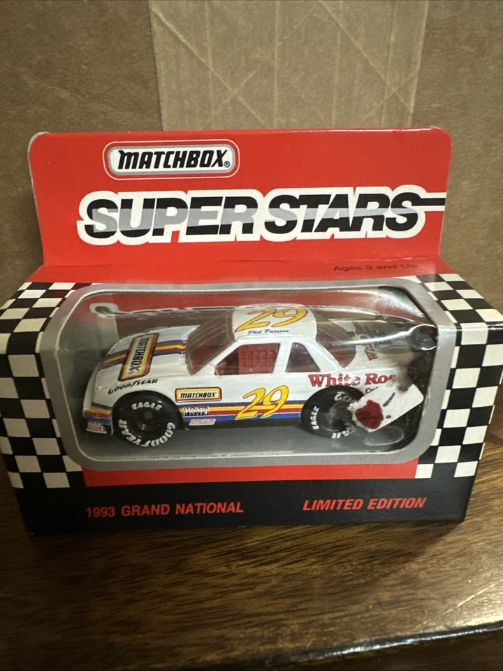 MATCHBOX #29 PHIL PARSONS NASCAR NIB 1993 WHITE ROSE COLLECTIBLE WINSTON CUP - Image 1 of 3