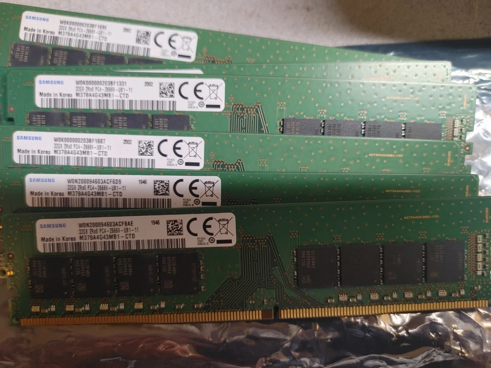 Samsung 32GB DDR4-2666 DIMM M378A4G43MB1-CTD Desktop Memory RAM - Image 1 of 1