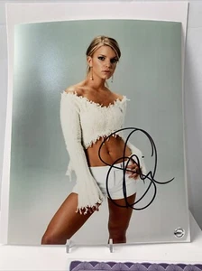 Jessica Simpson (Actress/Singer) signed Autographed 8x10 photo - AUTO with COA - Picture 1 of 2