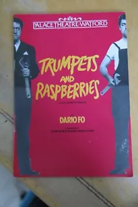 RARE GRIFF RHYS JONES - TRUMPETS AND RASPBERRIES THEATRE PROGRAMME WATFORD - Bild 1 von 2