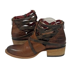 Freebird by Steven Stair braune Damen-Riemchen-Booties aus Leder Krokoprägung 7 - Bild 1 von 17