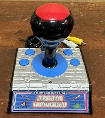 Konami Collectors Series Arcade Advanced Plug Play 2004 Foto 1 de 4