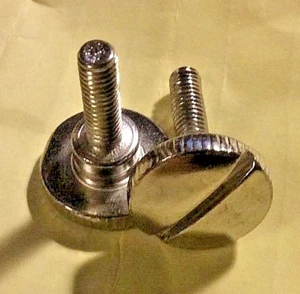 2 Presser Foot Thumb Screws that Fit Singer 31-15 Sewing Machine - Picture 1 of 2