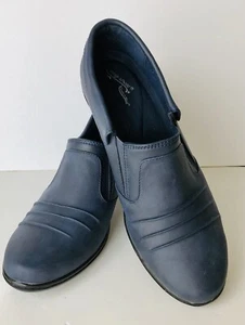 Easy Street Women's Shoes Size 9 W Comfort Wave Slip-on Faux Suede Booties Blue - Picture 1 of 13