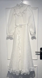 Kommunionkleid 146 Vintage Lang Mit Schleifen Und Pünktchen Wunderschön - Bild 1 von 9