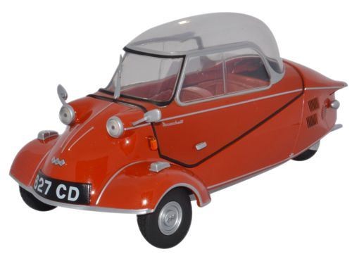 MESSERSCHMITT KR200 1/24スケール Rare kit Gunze 1/24 Messerschmitt KR200 & BMW Isetta 300