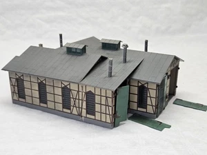 FALLER B-160 H0 CAPANNONE LOCOMOTIVE DUDERSTADT già costruito collezionismo vintage HOBBISTI  - Foto 1 di 10