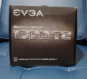 EVGA Supernova 1600 T2 80 Titanium 1600w Zasilacz - Zdjęcie 1 z 11