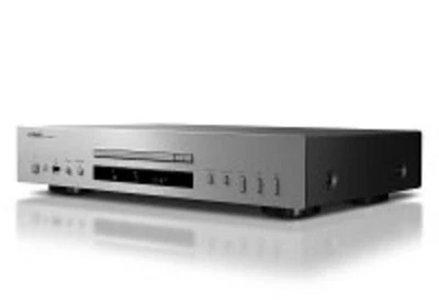 YAMAHA CD-S303 Single Disc CD Player Silver New in Box Japan Audio Hi-Res - Image 1 of 4