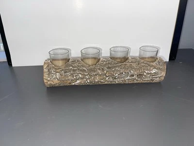 Candelabro votivo de madera rústica para casa de campo Foto 1 de 3