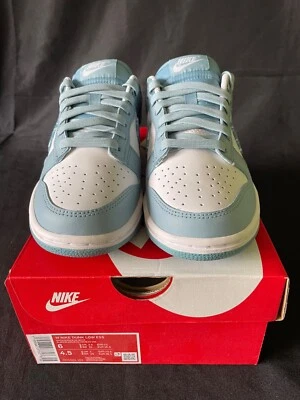 Nike Women’s Dunk Low Essential Paisley DH4401-101 Blue/White US 6W/4.5M - Image 1 of 4