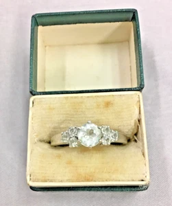 SCHÖNER RING MIT ZIRKONIA STERLINGSILBER VERLOBUNGSSTIL ~ GRÖSSE 10 - Bild 1 von 6