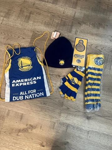 Golden State Warriors Set Beanie ,Gloves , Arm Covers Cover
