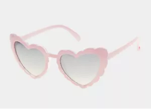 Betsey Johnson PINK "TRUE TO THE HEART" Sunglasses NWT - Picture 1 of 1