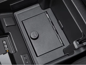๐ฅ Factory OEM GM Silverado Sierra Center Console Lockable Storage Box 84867168 - Picture 1 of 4