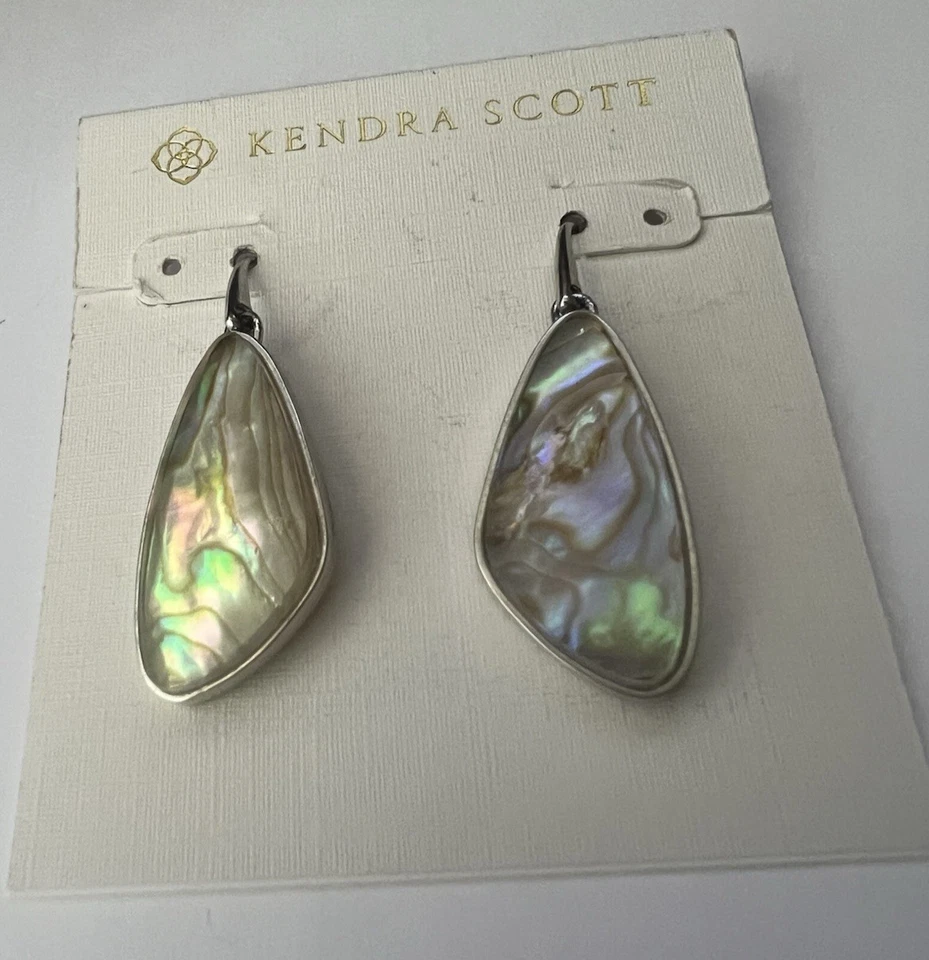 Серьги Kendra Scott McKenna серебристые с абалоном - Изображение 1 из 4