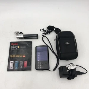 USED Black KODAK Zi10 Play Touch Camera BUNDLE WORKING READ D - Picture 1 of 9