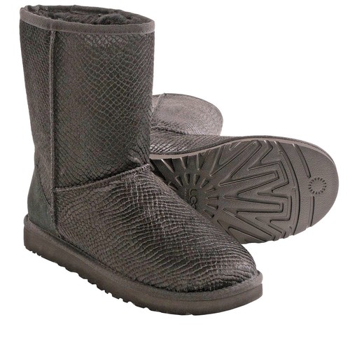 Stivali invernali UGG CLASSIC SHORT POLF HAIR SCALE donna pelle pelliccia nera 5 NUOVI