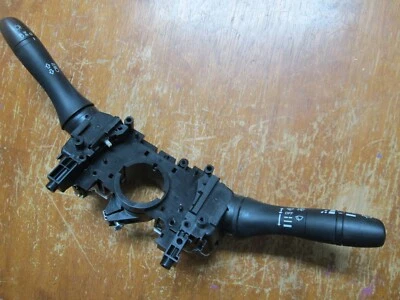 Interruptor de giro y limpiaparabrisas Nissan Rogue 2017-2019 columna OEM Foto 1 de 4