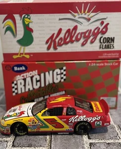 1998 Action Terry Labonte #5 Kellogg's Corn Flakes Monte Carlo 1:24 Bank - Picture 1 of 10