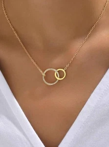 Collier Fantaisie chaîne en acier doré avec 2 anneaux entrelacés, et zircons - Imagen 1 de 3