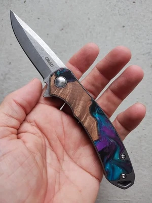CARVED KHAI EDC DAMASCUS POCKET KNIFE WOODEN, RESIN & TITANIUM HANDLE, EXCELLENT - Image 1 of 4