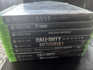 Xbox One 8 Spiele Konvolut Lot Call Of Duty Ghosts WWII Madden Battlefield mehr - Bild 1 von 1