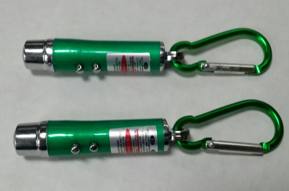 4 Laser Pointer Stift sichtbar roter Strahl Laser Licht Katze Hund Präsentation - Bild 1 von 1