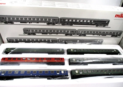 Märklin  43969 H0-AC- Schnellzugwagen-Set der DB, mit 6 Wagen, Epo3. - Bild 1 von 4