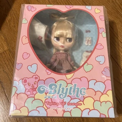 Fighting Milk Saran Neo Blythe New JAPAN - Image 1 of 4