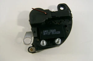 REGULADOR ALTERNADOR REEMPLAZA ALGUNOS MAGNETTI MARELLI 238265 85530971 8553491 - Imagen 1 de 5