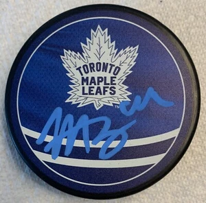 MORGAN REILLY AUTÓGRAFO FIRMADO TORONTO ARPLE LEAFS LOGO NHL HOCKEY PUCK AUTOMÁTICO - Imagen 1 de 1