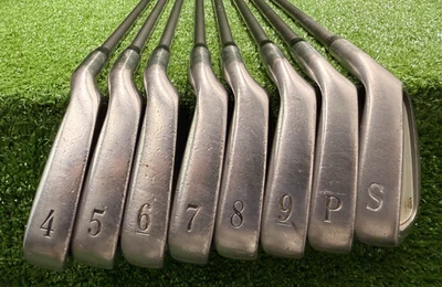Juego de hierros Titleist 822-OS 4-PW+SW ultraligero 75 regular grafito NUEVOS AGARRES sa6579 Foto 1 de 4